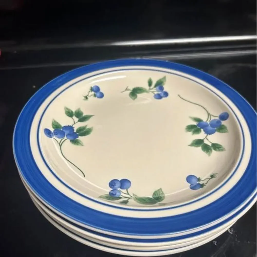 4 L.L. Bean Blueberry Dinner Plates - 8.5”
